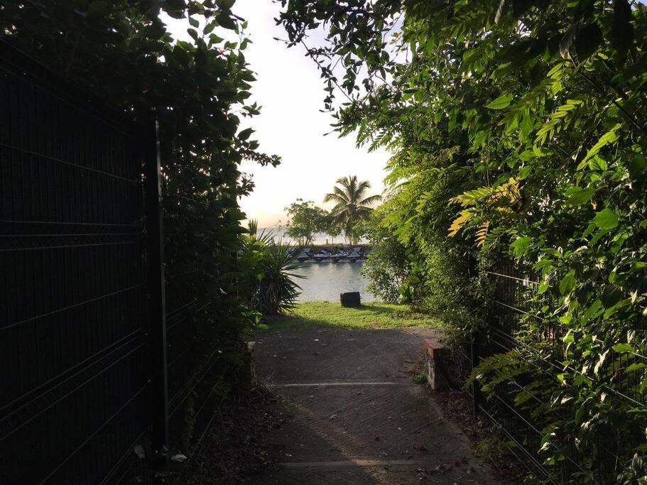 Blue Lagoon Appart En Residence Acces Plage ル・ゴジエ エクステリア 写真
